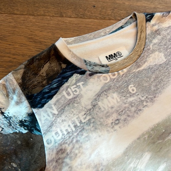 🔹MM6 MAISON MARGIELA
     Printed Sweatshirt - Picture 2 of 8